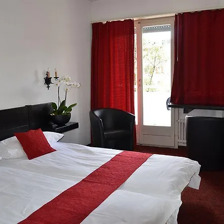 Calipso Park Hotel